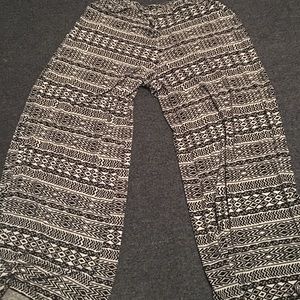 Black and White patterned palazzo pants
